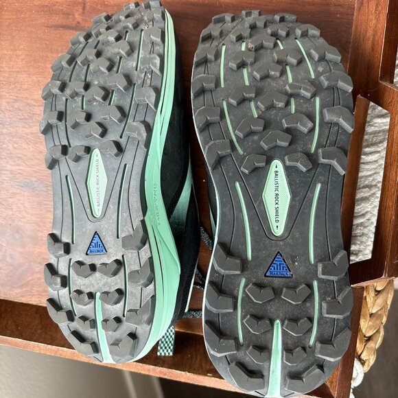 Brooks Trail Running Cascadia 16 Shoes Women's Size 8.5 Wide Black/Teal - Picture 9 of 10